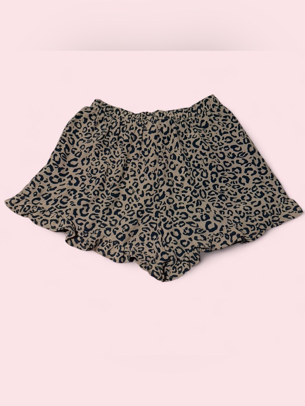 American Eagle Outfitters Beige and Black Leopard Print High Waist Shorts - Picture 2 of 4